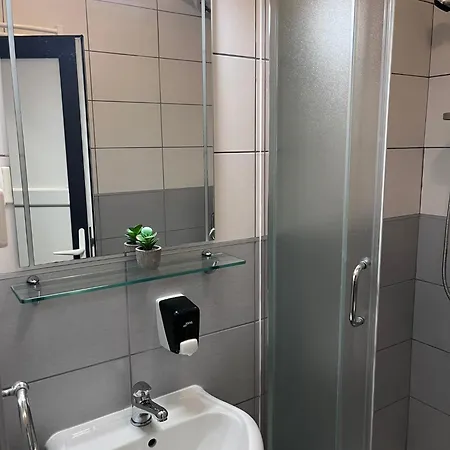 Aparthotel Flow House *