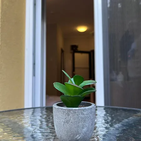 Hotel apartamentowy Flow House 3*