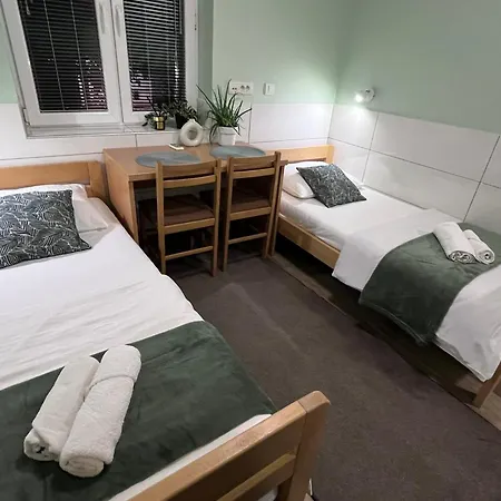 Hotel apartamentowy Flow House 3*