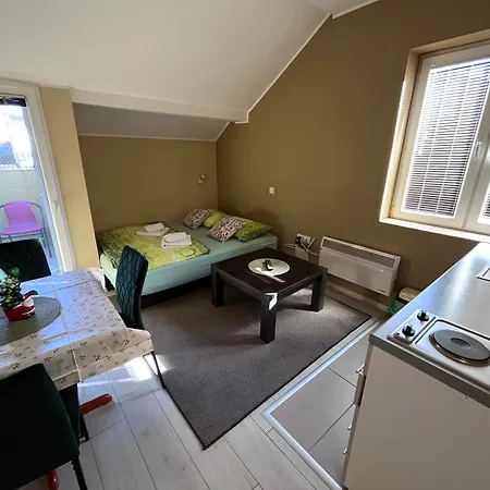 Flow House 3* Nowy Sad